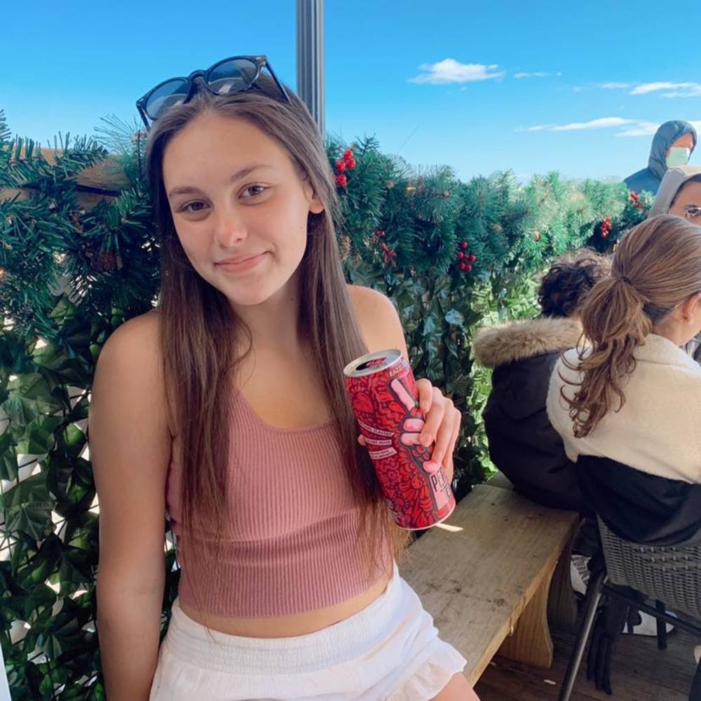 Meet your Posher, Lily